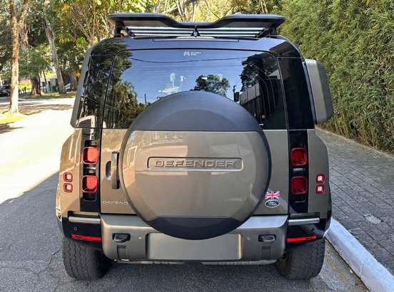 LAND ROVER-DEFENDER-2023