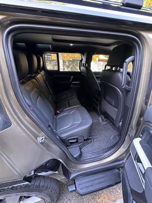 LAND ROVER-DEFENDER-2023