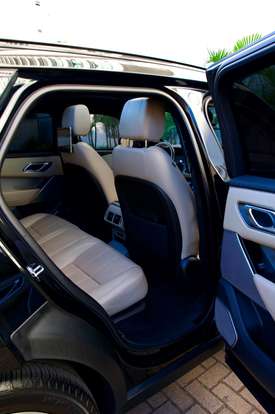 LAND ROVER-RANGE ROVER VELAR-2.0 P300 GASOLINA R-DYNAMIC SE AUTOMÁTICO LAND ROVER-RANGE ROVER VELAR-2019