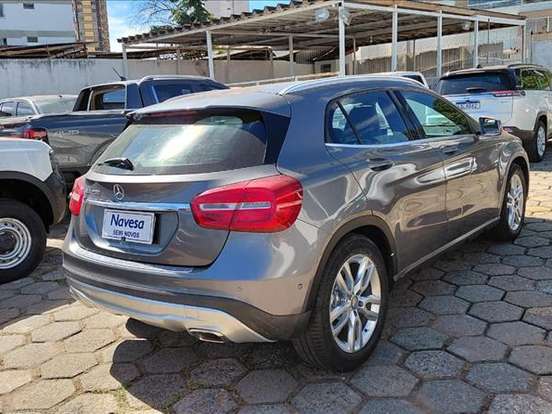 MERCEDES-BENZ-GLA 200-1.6 CGI ADVANCE 16V TURBO GASOLINA 4P AUTOMÁTICO MERCEDES-BENZ-GLA 200-2014