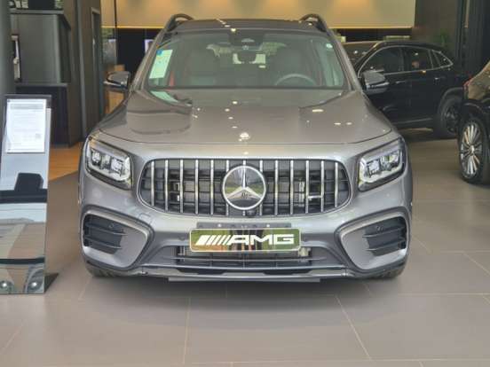 MERCEDES-BENZ-GLB 35 AMG-2025