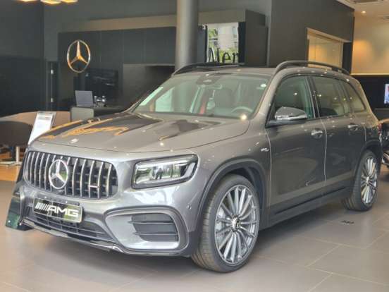 MERCEDES-BENZ-GLB 35 AMG-2.0 MHEV 4MATIC SPEEDSHIFT MERCEDES-BENZ-GLB 35 AMG-2025