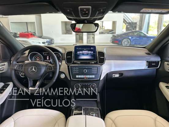 MERCEDES-BENZ-GLE 400-3.0 V6 GASOLINA HIGHWAY COUPÉ 4MATIC 9G-TRONIC MERCEDES-BENZ-GLE 400-2017