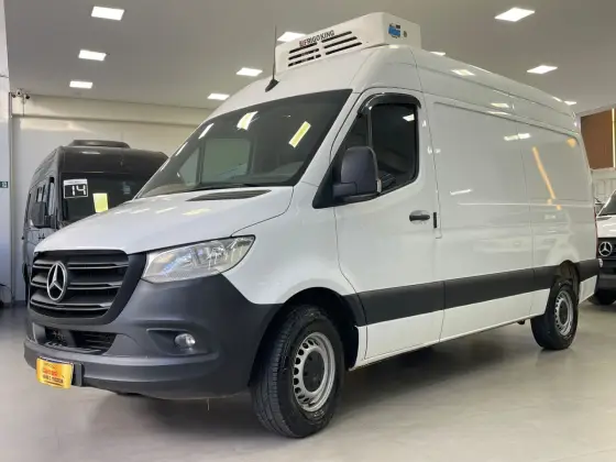 MERCEDES-BENZ SPRINTER 2.0 CDI DIESEL FURGÃO 315 STREET LONGO MANUAL MERCEDES-BENZ SPRINTER 2.0 CDI DIESEL FURGÃO 315 STREET LONGO MANUAL