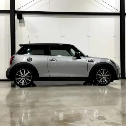 MINI-COOPER-2023
