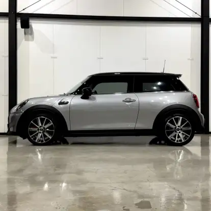 MINI-COOPER-2023