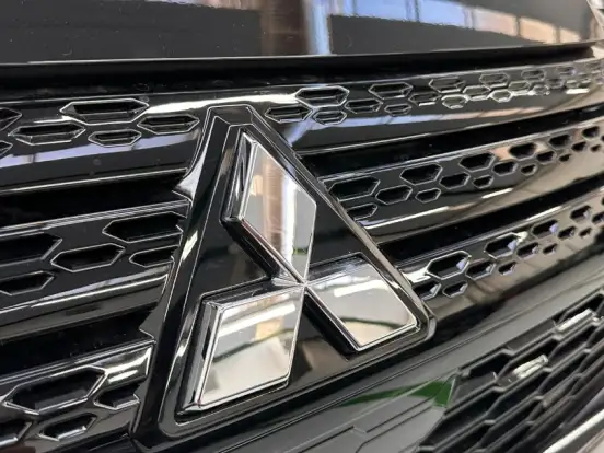 MITSUBISHI-ECLIPSE CROSS-1.5 MIVEC TURBO GASOLINA HPE-S S-AWC CVT MITSUBISHI-ECLIPSE CROSS-2025