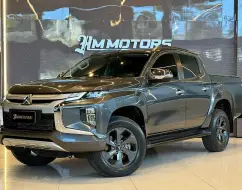 MITSUBISHI L200 TRITON 2.4 16V TURBO DIESEL SPORT HPE CD 4P 4X4 AUTOMÁTICO MITSUBISHI L200 TRITON 2.4 16V TURBO DIESEL SPORT HPE CD 4P 4X4 AUTOMÁTICO