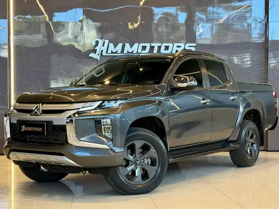MITSUBISHI-L200 TRITON-2.4 16V TURBO DIESEL SPORT HPE CD 4P 4X4 AUTOMÁTICO MITSUBISHI-L200 TRITON-2025