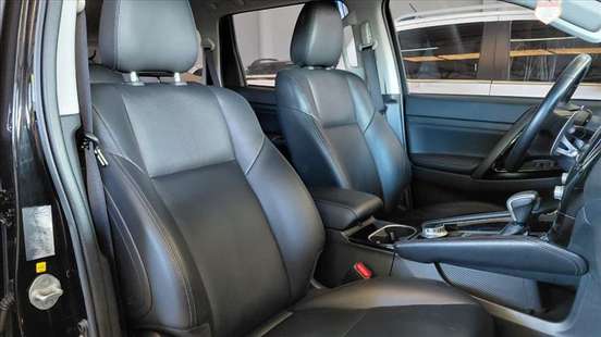MITSUBISHI-PAJERO SPORT-2023
