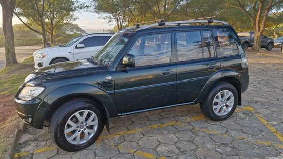 MITSUBISHI-PAJERO TR4-2.0 4X2 16V 140CV FLEX 4P AUTOMÁTICO MITSUBISHI-PAJERO TR4-2012