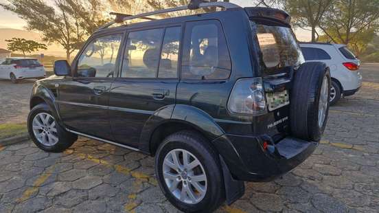 MITSUBISHI-PAJERO TR4-2.0 4X2 16V 140CV FLEX 4P AUTOMÁTICO MITSUBISHI-PAJERO TR4-2012