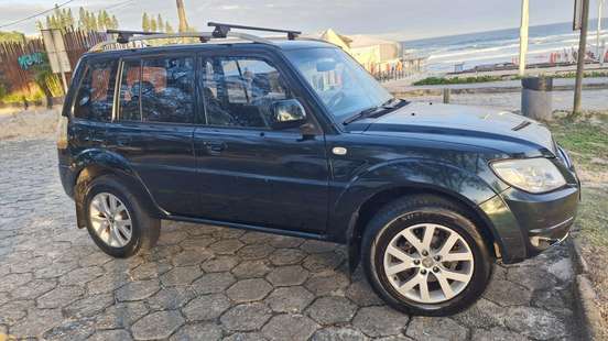 MITSUBISHI-PAJERO TR4-2012
