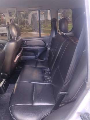 MITSUBISHI-PAJERO TR4-2010