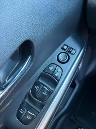 NISSAN-KICKS-2017