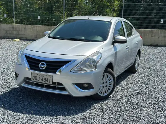 NISSAN VERSA 1.0 12V FLEX 4P MANUAL NISSAN VERSA 1.0 12V FLEX 4P MANUAL