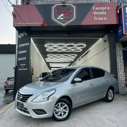 NISSAN VERSA 1.6 16V FLEXSTART SV 4P XTRONIC NISSAN VERSA 1.6 16V FLEXSTART SV 4P XTRONIC