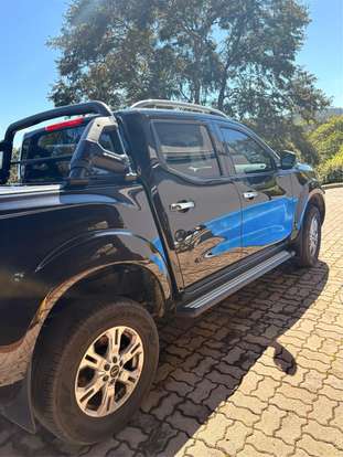 NISSAN-FRONTIER-2024
