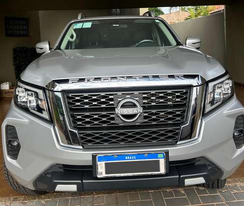 NISSAN-FRONTIER-2023