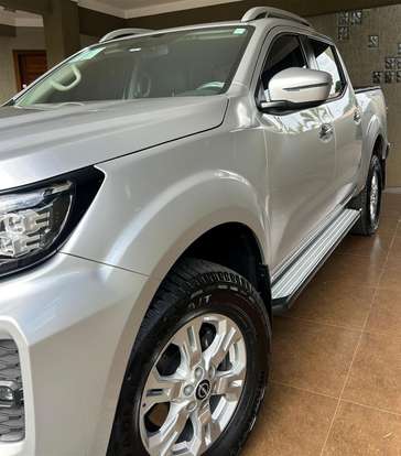 NISSAN-FRONTIER-2023