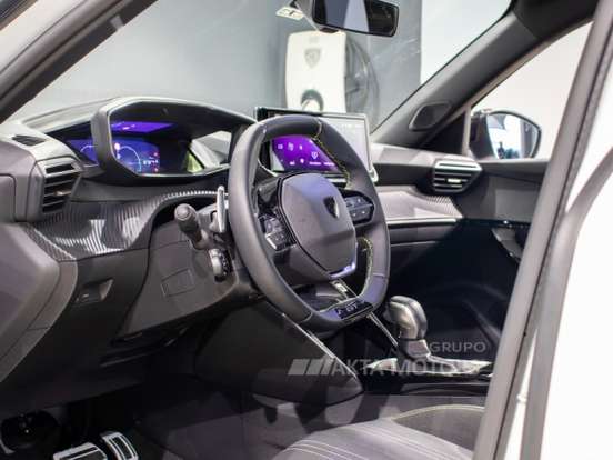 PEUGEOT-2008-1.0 TURBO 200 HYBRID GT CVT PEUGEOT-2008-2026