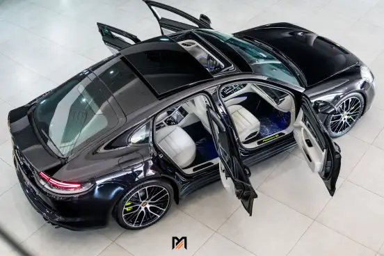 PORSCHE-PANAMERA-2021