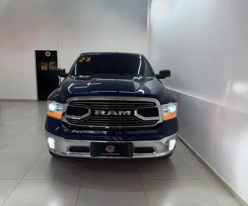 RAM 1500 5.7 V8 GASOLINA REBEL CD 4X4 AUTOMÁTICO RAM 1500 5.7 V8 GASOLINA REBEL CD 4X4 AUTOMÁTICO