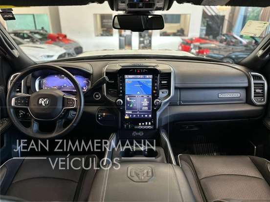RAM-2500-6.7 I6 TURBO DIESEL LARAMIE NIGHT EDITION CD 4X4 AUTOMÁTICO RAM-2500-2024