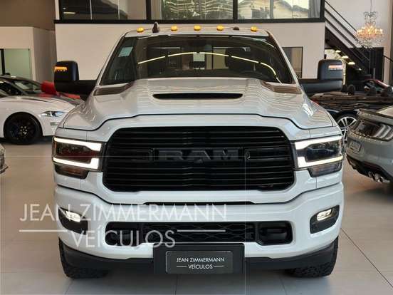 RAM-2500-6.7 I6 TURBO DIESEL LARAMIE NIGHT EDITION CD 4X4 AUTOMÁTICO RAM-2500-2024