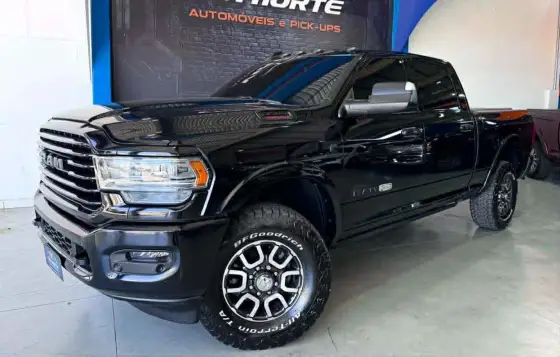 RAM 3500 6.7 I6 TURBO DIESEL LIMITED LONGHORN CD 4X4 AUTOMÁTICO RAM 3500 6.7 I6 TURBO DIESEL LIMITED LONGHORN CD 4X4 AUTOMÁTICO