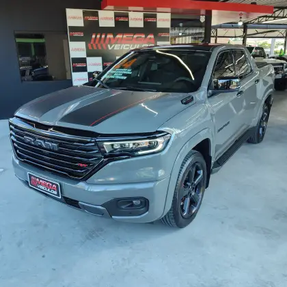 RAM RAMPAGE 2.0 HURRICANE 4 TURBO GASOLINA R/T 4X4 AUTOMÁTICO