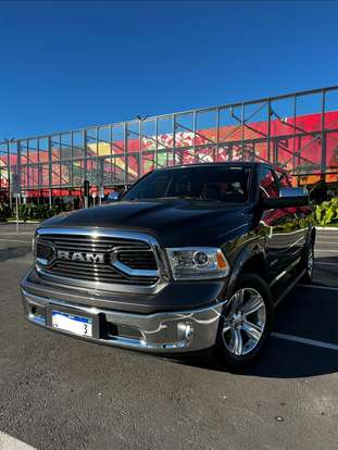 RAM-1500-5.7 V8 GASOLINA LIMITED CD 4X4 AUTOMÁTICO RAM-1500-2023
