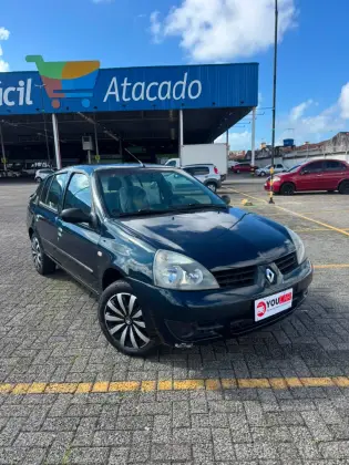 RENAULT CLIO 1.0 EXPRESSION 16V HI-FLEX 4P MANUAL RENAULT CLIO 1.0 EXPRESSION 16V HI-FLEX 4P MANUAL