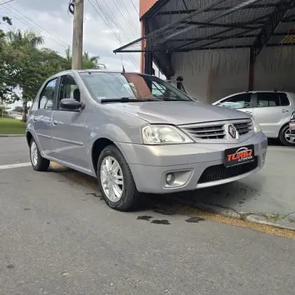 RENAULT LOGAN 1.6 PRIVILÈGE 16V FLEX 4P MANUAL RENAULT LOGAN 1.6 PRIVILÈGE 16V FLEX 4P MANUAL