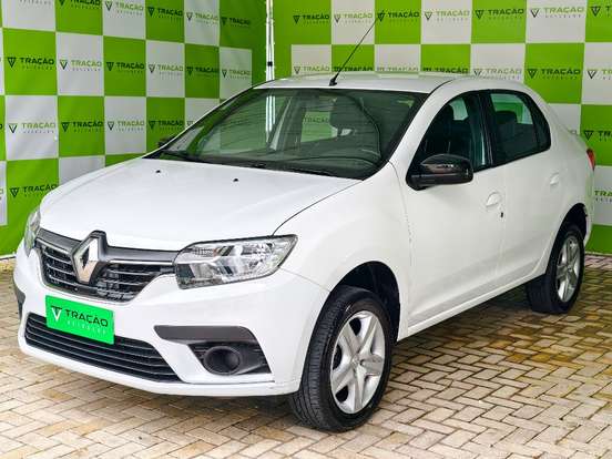 RENAULT-LOGAN-2022