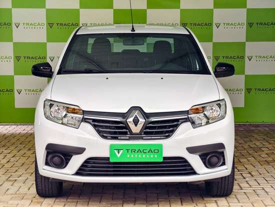 RENAULT-LOGAN-2022