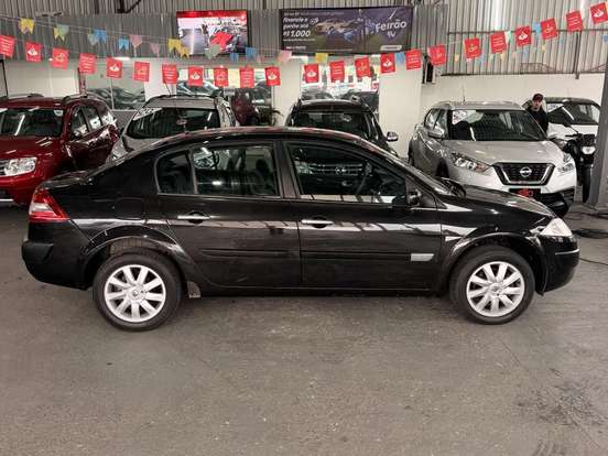 RENAULT-MEGANE-1.6 DYNAMIQUE 16V FLEX 4P MANUAL RENAULT-MEGANE-2011