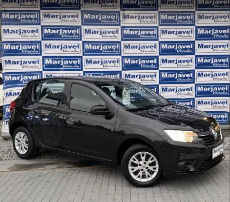 RENAULT-SANDERO-2021