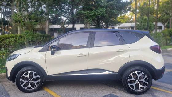RENAULT CAPTUR 1.6 16V SCE FLEX INTENSE X-TRONIC