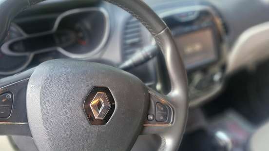RENAULT-CAPTUR-1.6 16V SCE FLEX INTENSE X-TRONIC RENAULT-CAPTUR-2017
