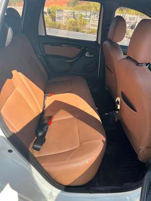 RENAULT-DUSTER-2019