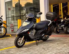 SUZUKI BURGMAN i SUZUKI BURGMAN i