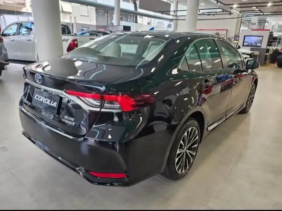 TOYOTA-COROLLA-2026