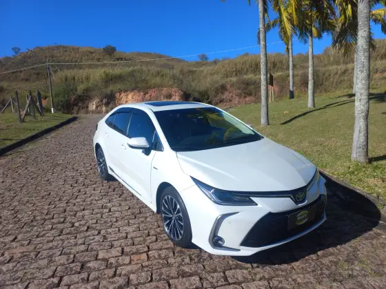 TOYOTA COROLLA 1.8 VVT-I HYBRID FLEX ALTIS PREMIUM CVT TOYOTA COROLLA 1.8 VVT-I HYBRID FLEX ALTIS PREMIUM CVT