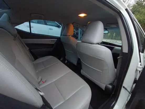TOYOTA-COROLLA-2017