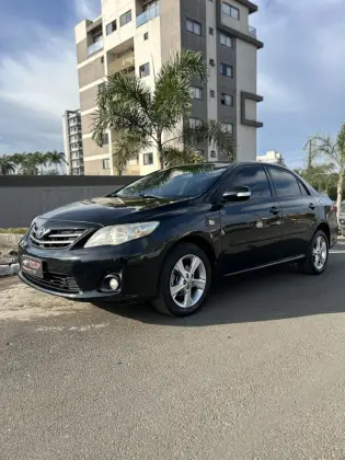 TOYOTA COROLLA 2.0 XEI 16V FLEX 4P AUTOMÁTICO TOYOTA COROLLA 2.0 XEI 16V FLEX 4P AUTOMÁTICO