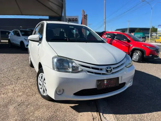 TOYOTA ETIOS 1.3 X 16V FLEX 4P MANUAL TOYOTA ETIOS 1.3 X 16V FLEX 4P MANUAL