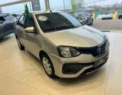 TOYOTA ETIOS 1.5 X PLUS 16V FLEX 4P AUTOMÁTICO TOYOTA ETIOS 1.5 X PLUS 16V FLEX 4P AUTOMÁTICO