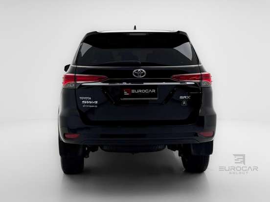 TOYOTA-HILUX-2.8 SRX 4X4 CD 16V DIESEL 4P AUTOMÁTICO TOYOTA-HILUX-2019