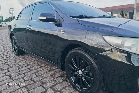 TOYOTA-COROLLA-2012